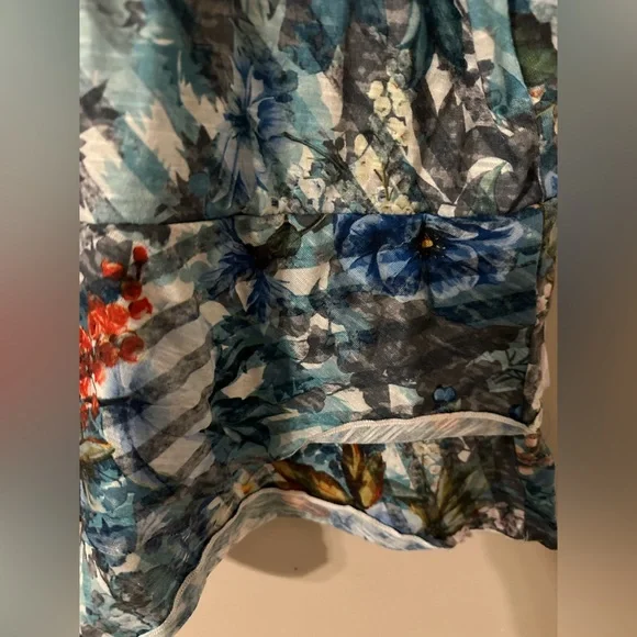 TIME AND TRU size 2X, blue floral and striped, short sleeved, ruffled tee. - Picture 6 of 8